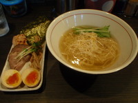 「豊潤鶏だし塩ラーメン」@麺処 ほん田 nijiの写真