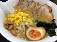 「ばかうまチャーシューメン味噌（９００円）」@ラーメン いそ虎の写真