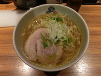 「塩らーめん　琥珀（￥780）」@塩逸品 五代目けいすけ 本店の写真