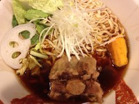 「6周年記念　牛テールらーめん（600円）」@旬麺しろ八の写真