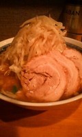 「小ラーメン（６５０円）ニンニク少し」@豚星。の写真