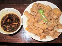 「肉盛りつけ麺並780円＋肉増し250円＋無料味玉」@魁 肉盛りつけ麺 六代目けいすけの写真