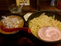 「辛味噌つけめん + あつもり２辛（麺大盛り、ニンニク、野菜）」@麺処 花田 上野店の写真