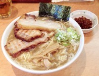 「ラーメン大盛り＋半肉増し＋辛み 1000円」@麺家 一鶴の写真