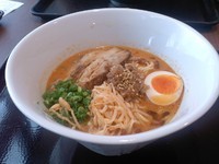 「冷やし坦々麺」@らーめんたいざん 海老名SA店の写真