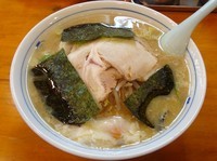 「チャーシューメン（850円）＋生玉子（50円）」@ホープ軒本舗 吉祥寺店の写真