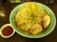 「あかつき麺 650 + 辛玉 100」@麺や あかつきの写真