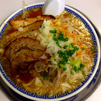 「小豚らーめん  850円」@らーめん 凌駕の写真