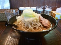 「Ｊ－ＬＯＷ麺」@pumehana RA-MEN + CAFE BARの写真