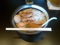 「濃厚 鶏そば」@めん処 かわ田の写真