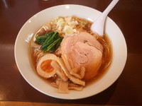 「ラーメン（細麺）＋大盛」@UNDER GROUND RAMENの写真