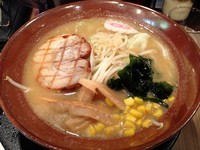 「満開らーめん（５００円　開店サービス価格）」@満開屋 川口本店の写真