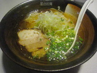 「香味らーめん塩味（細麺）」@屋台拉麺 一’sの写真