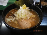 「豚骨魚介らーめん大盛1.5　￥700」@麺や 楓雅の写真