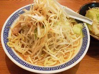 「味噌ふじ麺（中盛り）＋ゆで野菜」@常勝軒 伊勢崎総本店の写真
