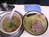 「限定　海老出汁塩つけ麺800円，大盛り50円」@らーめん 凌駕の写真