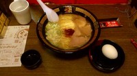 「ラーメン、追加チャーシュー、半熟塩ゆでたまご等」@一蘭 千葉店(C-one内)の写真