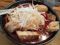 「からし味噌ラーメン　スーパーレッド(大盛)＋サービス券：味玉」@凌駕IDEAの写真