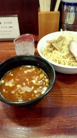 「辛し味噌つけ麺(辛さ3)850円+味玉(サービス券)」@サッポロラーメン 味七 中野駅前店の写真