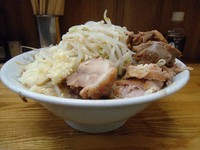 「大豚ラーメン(ニンニク)850円」@ラーメン二郎 赤羽店の写真