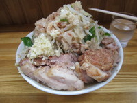 「小豚（ヤサイニンニクアブラ）」@ラーメン二郎 赤羽店の写真