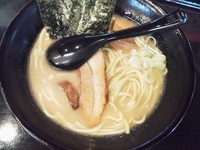 「柳とんこつ麺 濃厚＋麺大盛り」@麺処 柳の写真