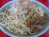 「小ラーメン (ニンニク、ヤサイ少なめ、アブラ)」@ラーメン二郎 中山駅前店の写真