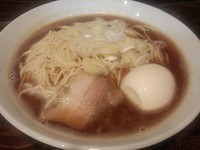 「中華そば（中盛り）＋煮玉子」@麺処 遊の写真