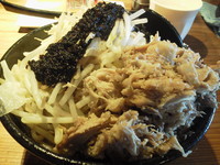 「限定　みそ油二郎：野菜増し」@豚のさんぽ 大町駅前店の写真