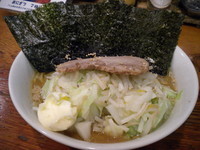 「キャベツともやしのラーメン　700円」@横浜家系らーめん 龍家の写真