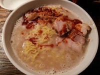 「ごまとバタピーの辛い塩ラーメン　半面追加800円+100円」@宗家一条流がんこラーメン 十八代目の写真