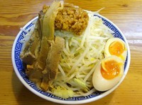 「角ふじ（680円）＋中盛（50円）＋味玉（100円）」@角ふじ 心麺の写真