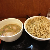 「濃いめのにぼ豚骨  つけ麺スタイルでの提供」@茨木きんせいの写真