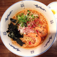 「海老ラーメン＋半熟・塩玉子」@麺や佐市の写真