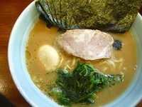 「のりたまラーメン（油少なめ味濃いめ）」@横浜家系ラーメン 家家家 飯田橋店の写真