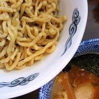 「味玉つけ麺（煮干ちぢれ強麺）　850円」@つけ麺 紅葉の写真