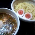 つけ麺（大）￥750・味玉￥100