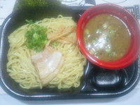 「ラーメン　龍の家　つけ麺　もつ」@大つけ麺博 2012の写真