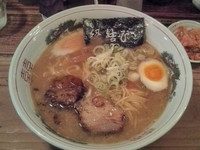 「しあわせラーメン」@花丸軒 法善寺店の写真