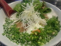 「鶏白湯ラーメン(塩)＋ネギ」@Fine Tuned Ramen with Music Bee Hiveの写真