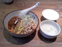 「汁なし坦々麺」@横濱家 鶴川店の写真