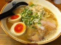 「Wラーメン」@麺や拓 堀江本店の写真