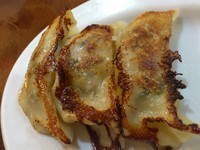 「焼き餃子（５個）\450」@晴々飯店の写真