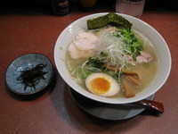 「純とりそば：900円」@らーめん天神下 大喜の写真