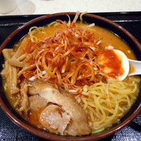 「ピリ辛ネギ味噌らーめん【ＳＵＮＡＭＯ店限定】」@ラーメン専門三代目 月見軒 SUNAMO店の写真