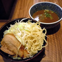 「つけ麺（麺少なめ、ヤサイ・ニンニクなし）」@ラーメン燈郎の写真