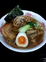 「龍ひげ醤油らぁめん大盛(サバ)+チャーシュー1枚(バラ)」@龍のひげの写真