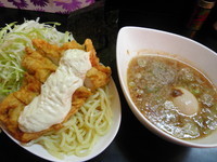 「インチキつけ麺８８０円＋タルタル５０円＋味玉（クーポン）」@ラッキー食堂 まとやの写真