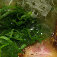 「金の潮ラーメン+チャーシューごはん」@らー麺屋 バリバリジョニーの写真