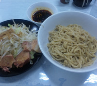 「うま辛ソバ650円」@いの一番の写真